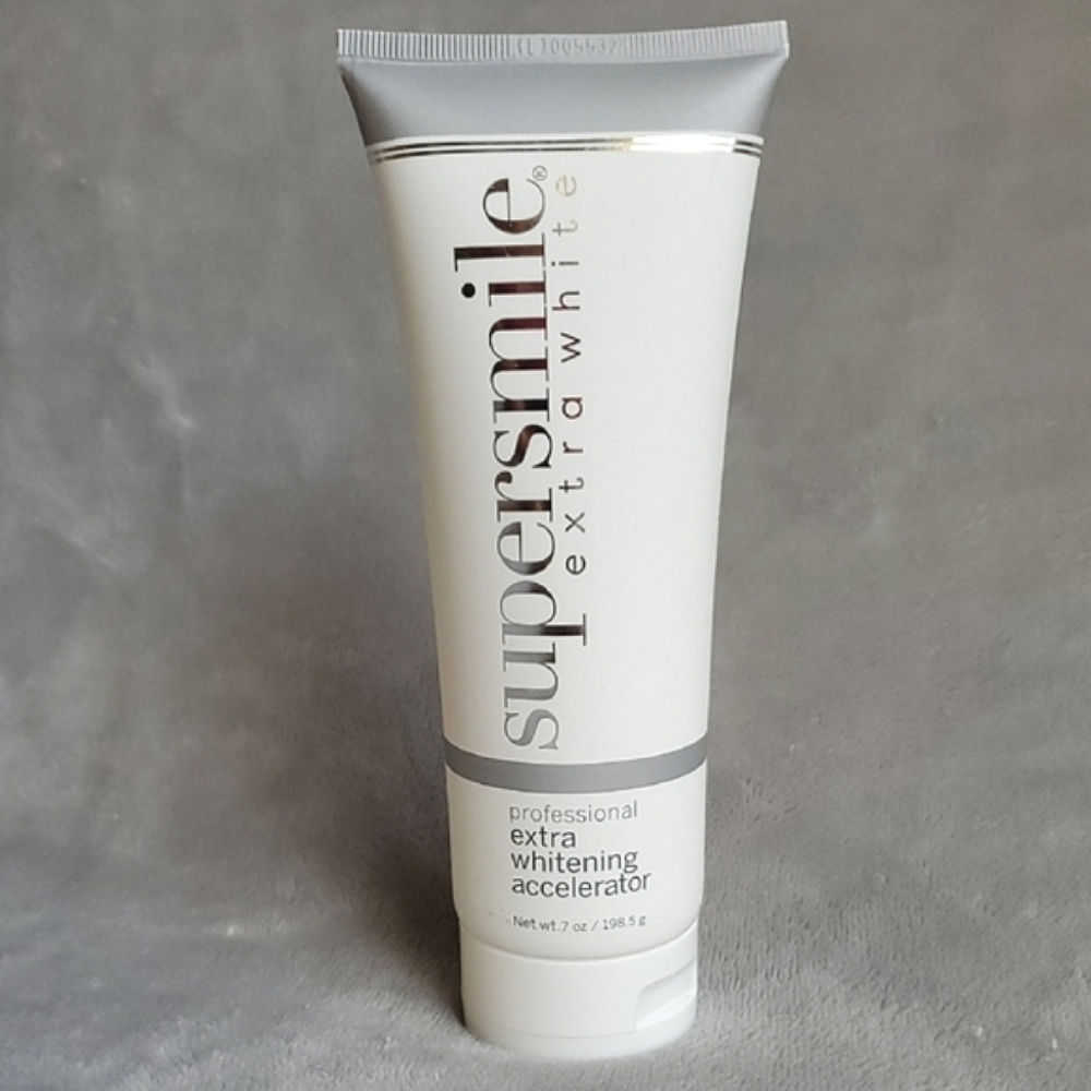 🆕️ SUPERSMILE Extra White Professional Extra Whitening Accelerator (7 oz)